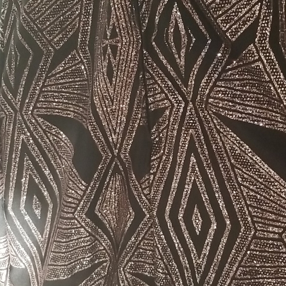 Dress - Picture 3 of 5